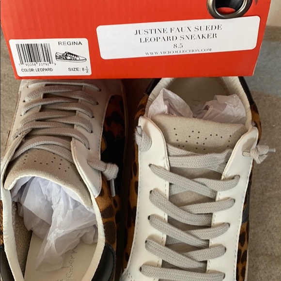 JUSTINE FAUX SUEDE LEOPARD SNEAKER Vici - Picture 5 of 5